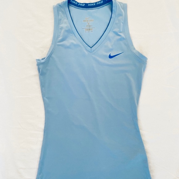 Nike dry fit workout tank - Picture 1 of 1